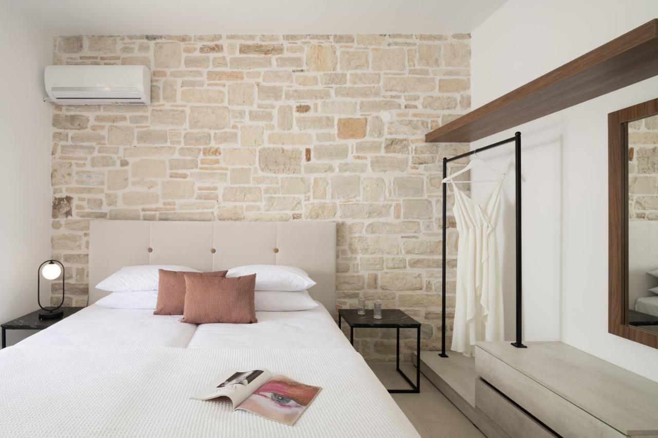 Evaero Villas I, Ii, Iii, IV - An Ever-So Inviting Escape, By Thinkvilla Sfáka Buitenkant foto